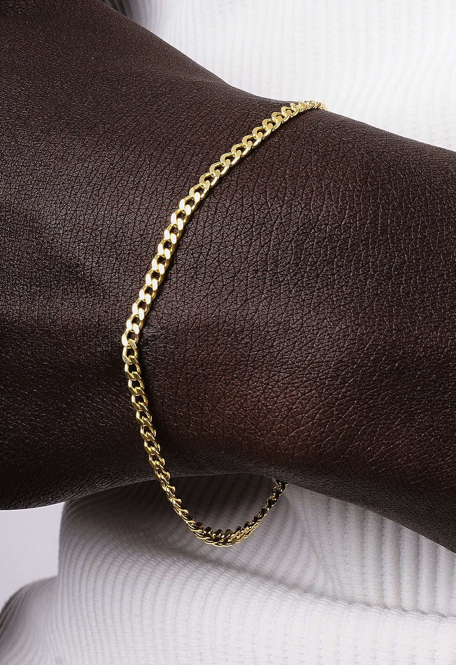 Classic Gold Curb Chain Bracelet